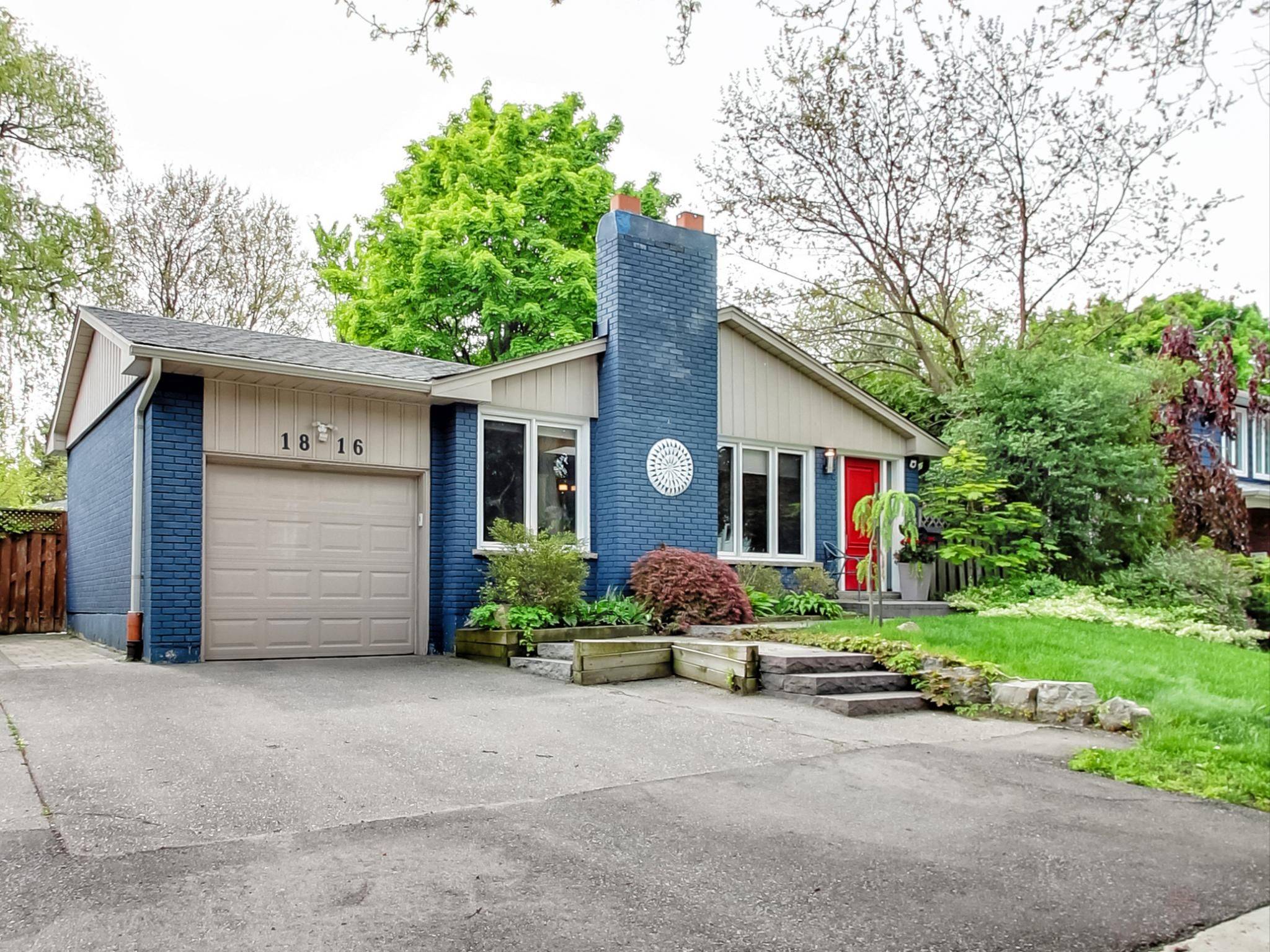Mississauga, ON L5J 1H7,1816 Pattinson CRES