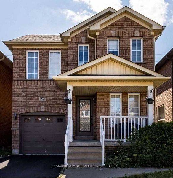 52 Four Seasons CIR,  Brampton,  ON L7A 2A7