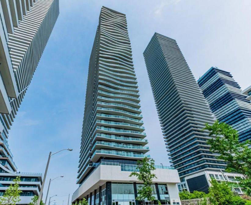 33 Shore Breeze DR #405, Toronto W06, ON M8V 0G1