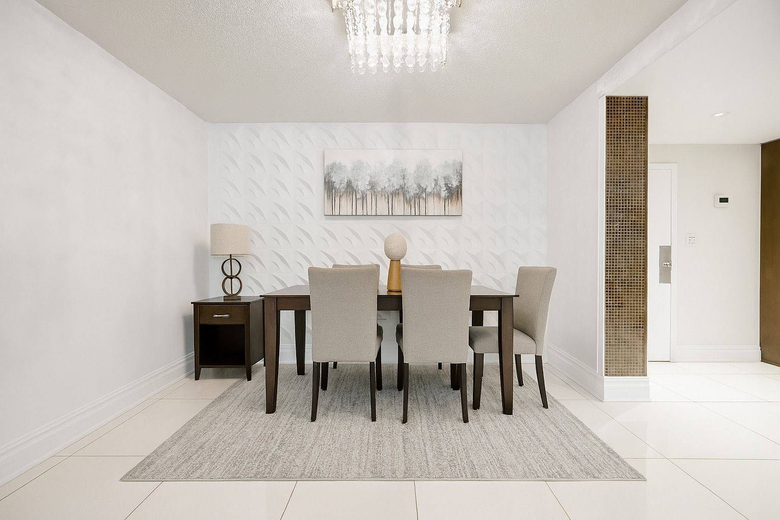Toronto W09, ON M9R 1T2,370 Dixon RD #1416