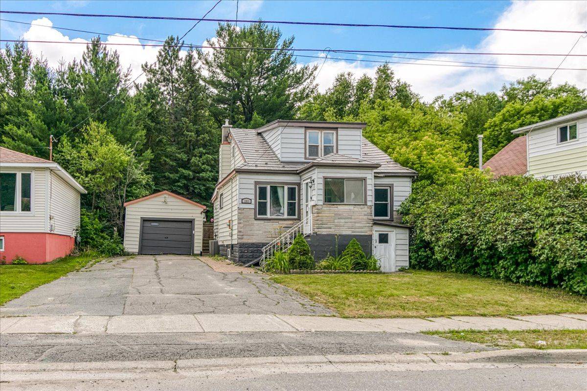 803 Howey DR, Greater Sudbury, ON P3B 1G9