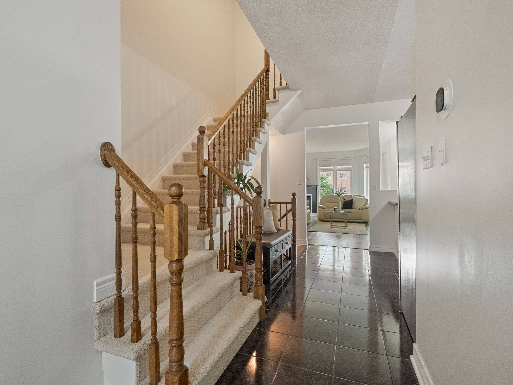 Niagara Falls, ON L2G 4L2,5595 Drummond RD #4