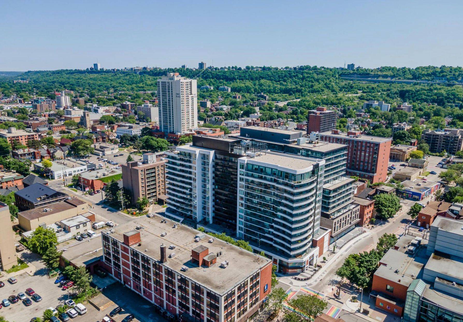 Hamilton, ON L8R 0A7,212 King William ST #709