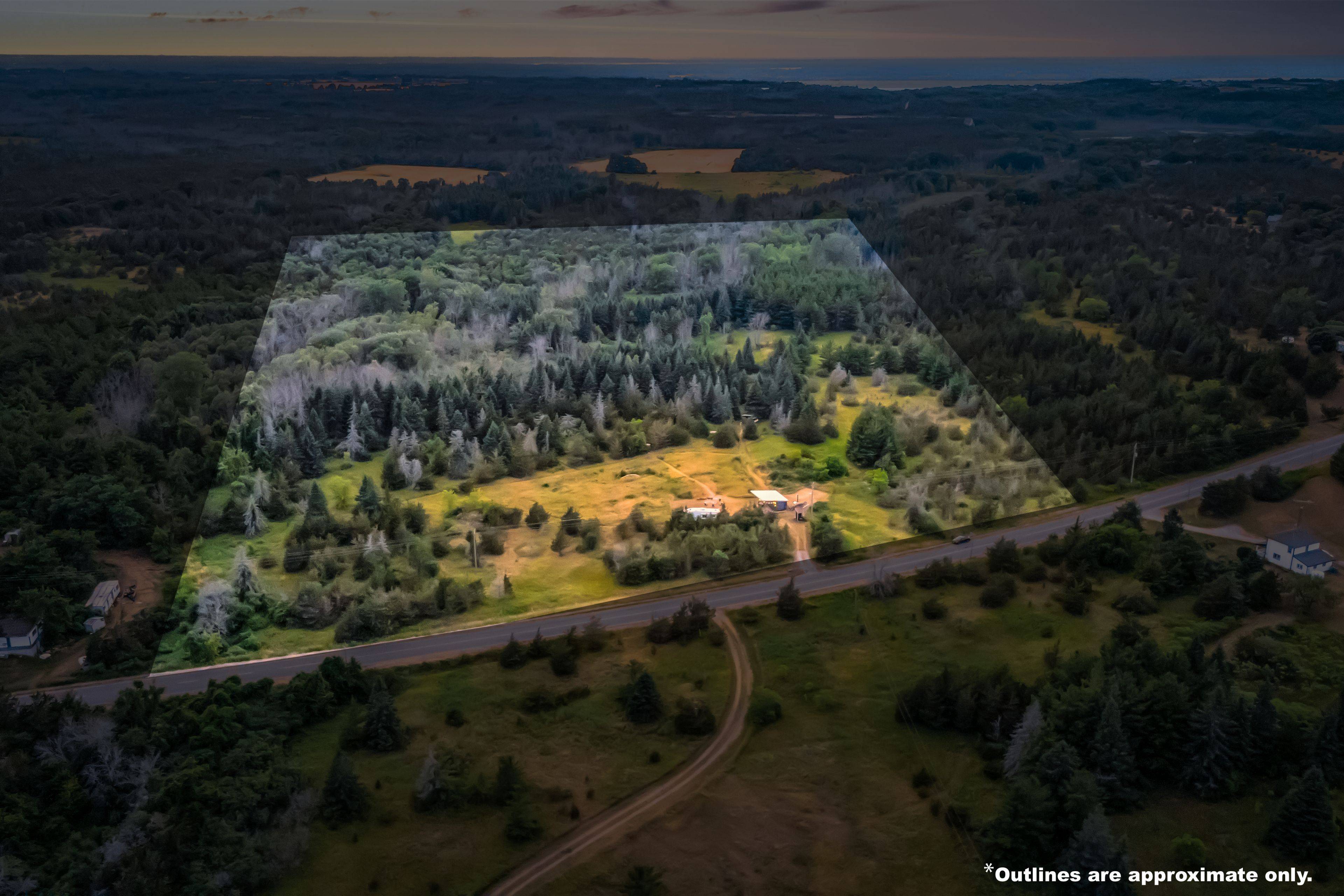 3947 County Road 8 RD, Prince Edward County, ON K0K 2T0