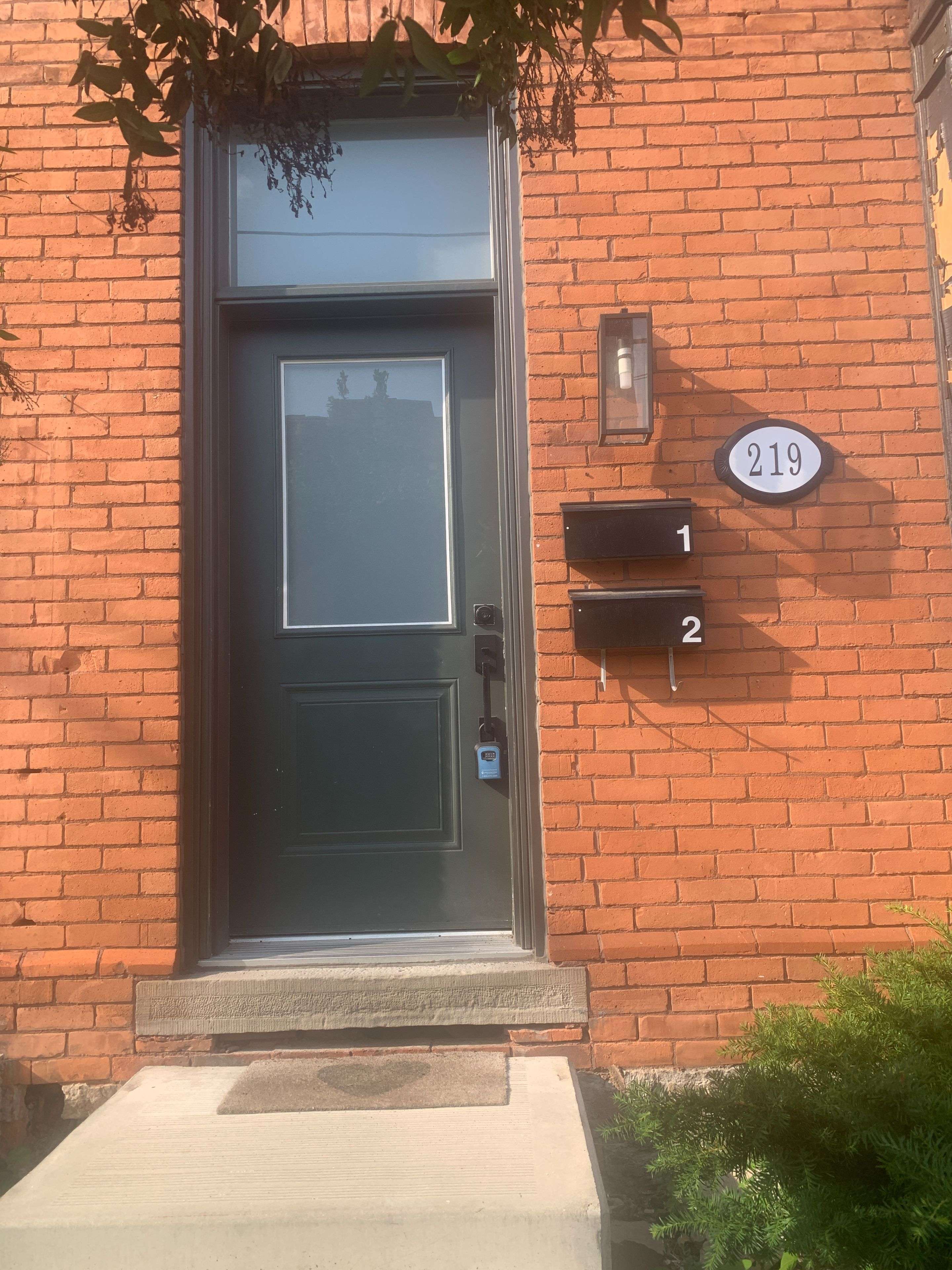 Hamilton, ON L8N 1T5,219 Stinson ST #Unit 1/Main Floor