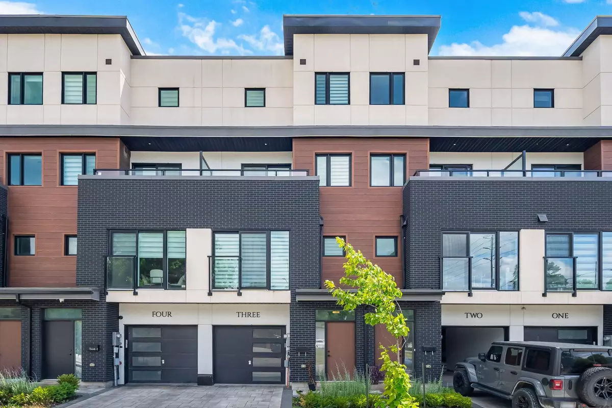 Vaughan, ON L4L 1R6,1 Hartman AVE #Unit 3