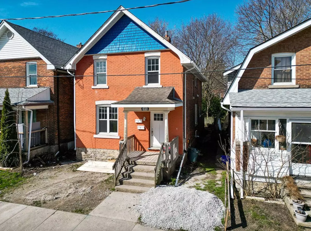 Owen Sound, ON N4K 4K6,1072 1st Avenue A AVE W #2