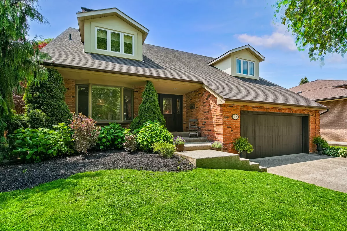 Hamilton, ON L9G 2V7,268 Appleby RD