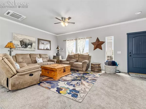 Pueblo West, CO 81007,933 E Blackstone DR