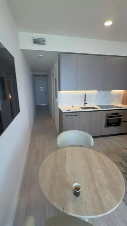Miami Beach, FL 33141,580 72nd Street #1413