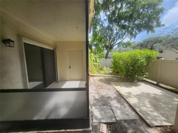 Pompano Beach, FL 33060,138 S Cypress Road #217