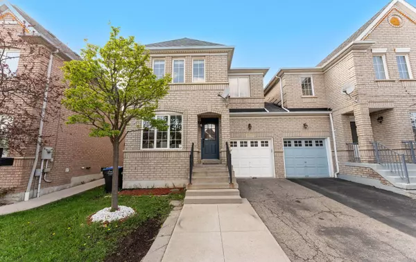 3055 McDowell DR, Mississauga, ON L5M 6J6