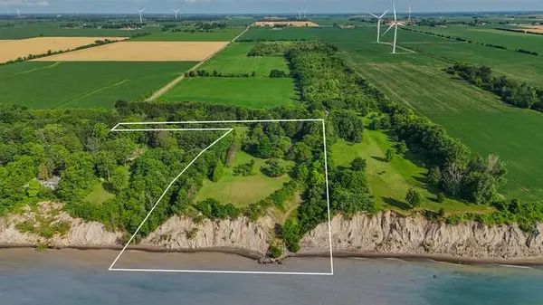 Chatham-kent, ON N0P 2C0,18725 Desmond RD