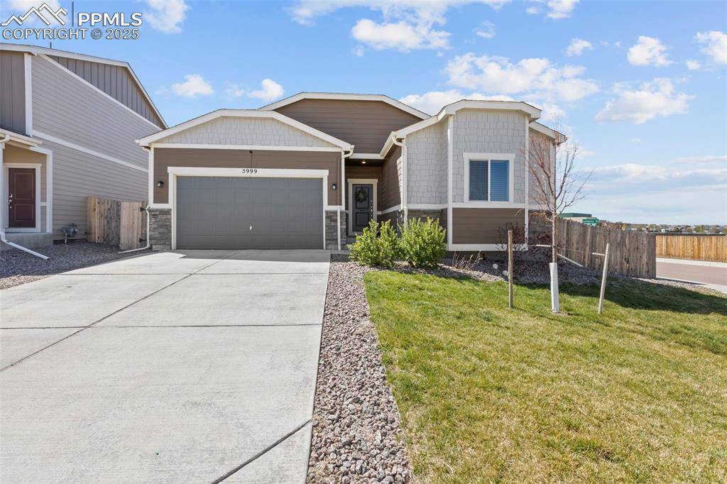 5999 Mumford DR, Colorado Springs, CO 80925