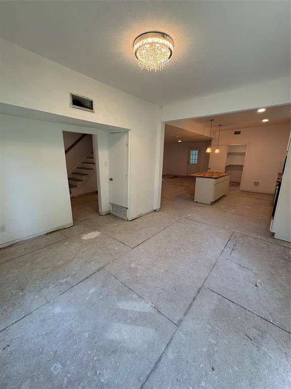 Forney, TX 75126,401 S Bois D Arc Street