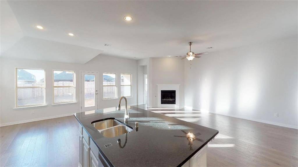 Little Elm, TX 75068,1716 Yellowthroat Drive