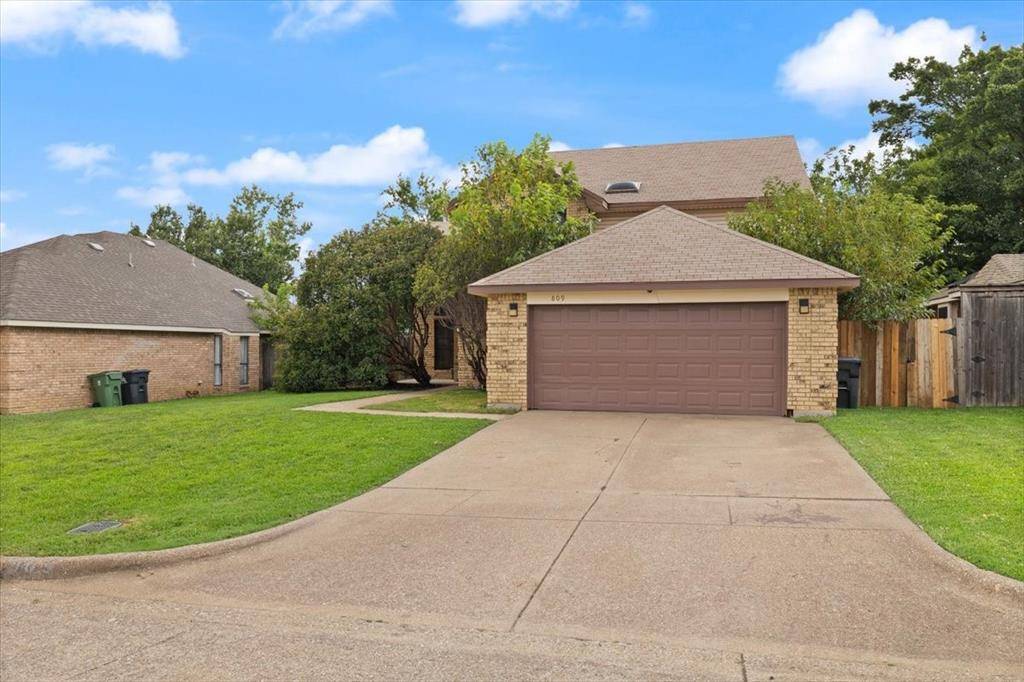Arlington, TX 76001,809 Carrington Drive