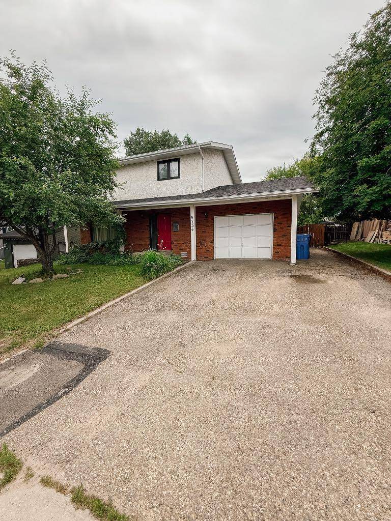 5734 53 Street Close, Rocky Mountain House, AB T4T 1M6