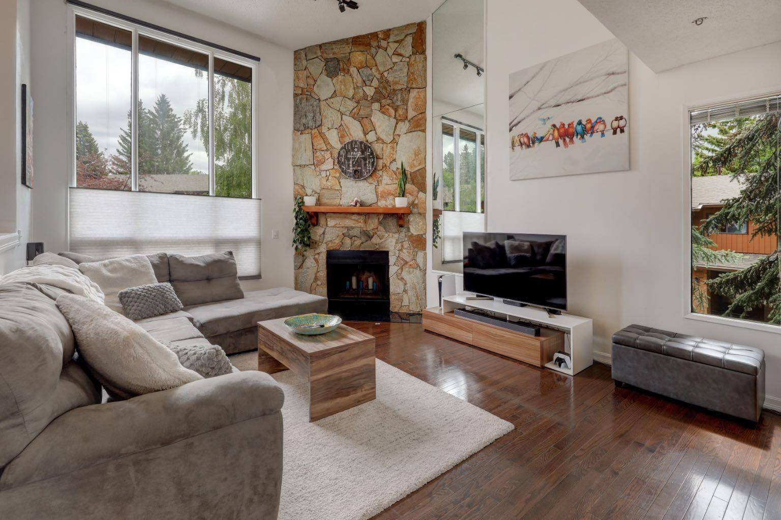 Calgary, AB T3B 4J5,7900 Silver Springs RD NW #20