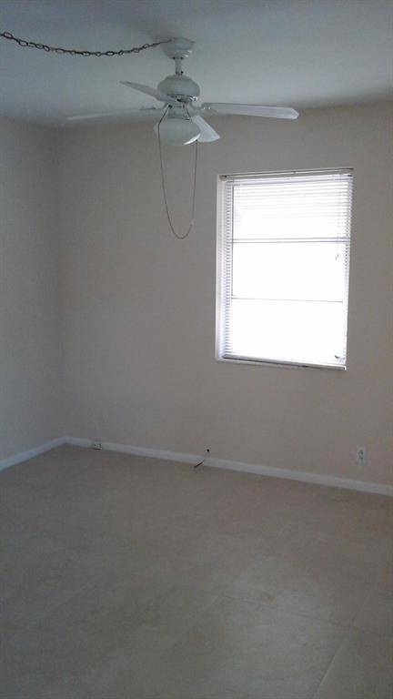 Lantana, FL 33462,521 W Perry St