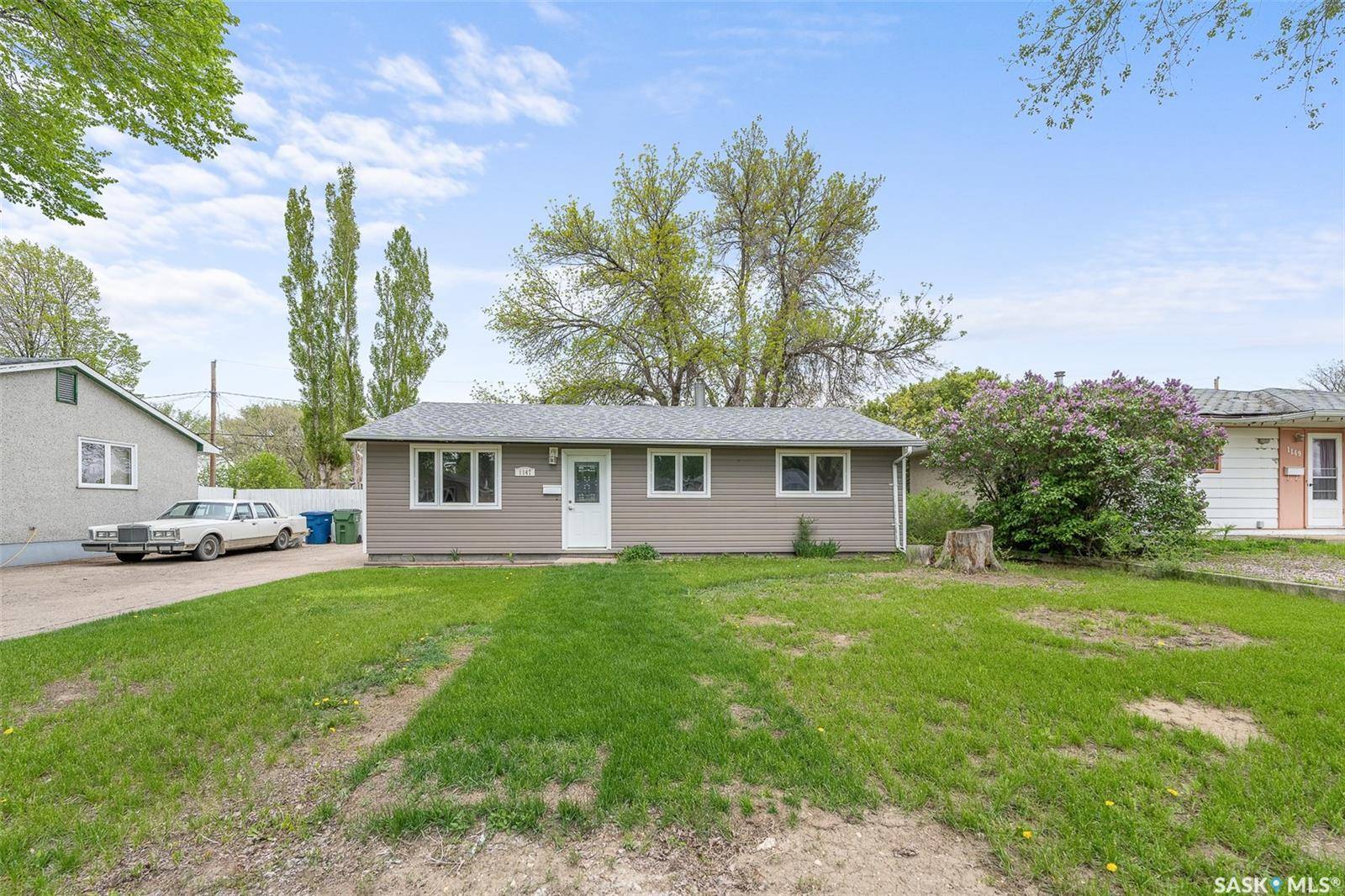Moose Jaw, SK S6H 5M5,1147 Duffield CRESCENT