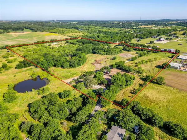 Joshua, TX 76058,324 County Road 904