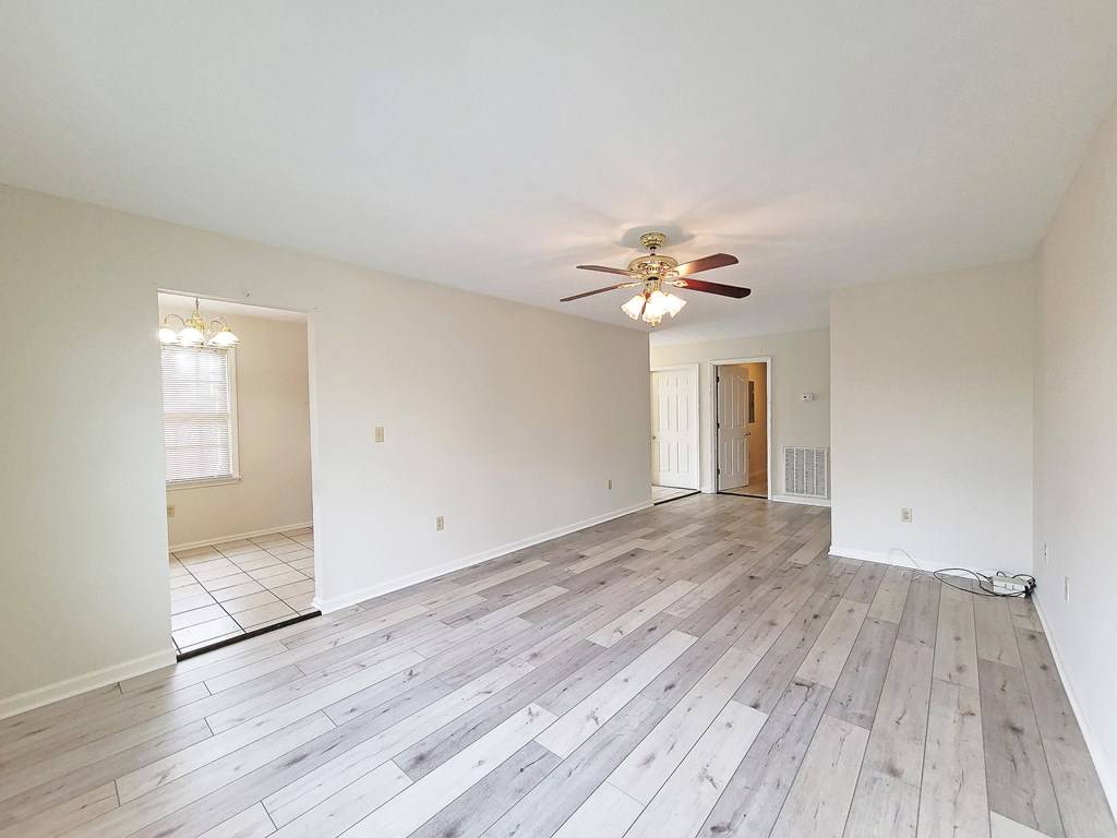 Abingdon, VA 24210,330 Jones Lane