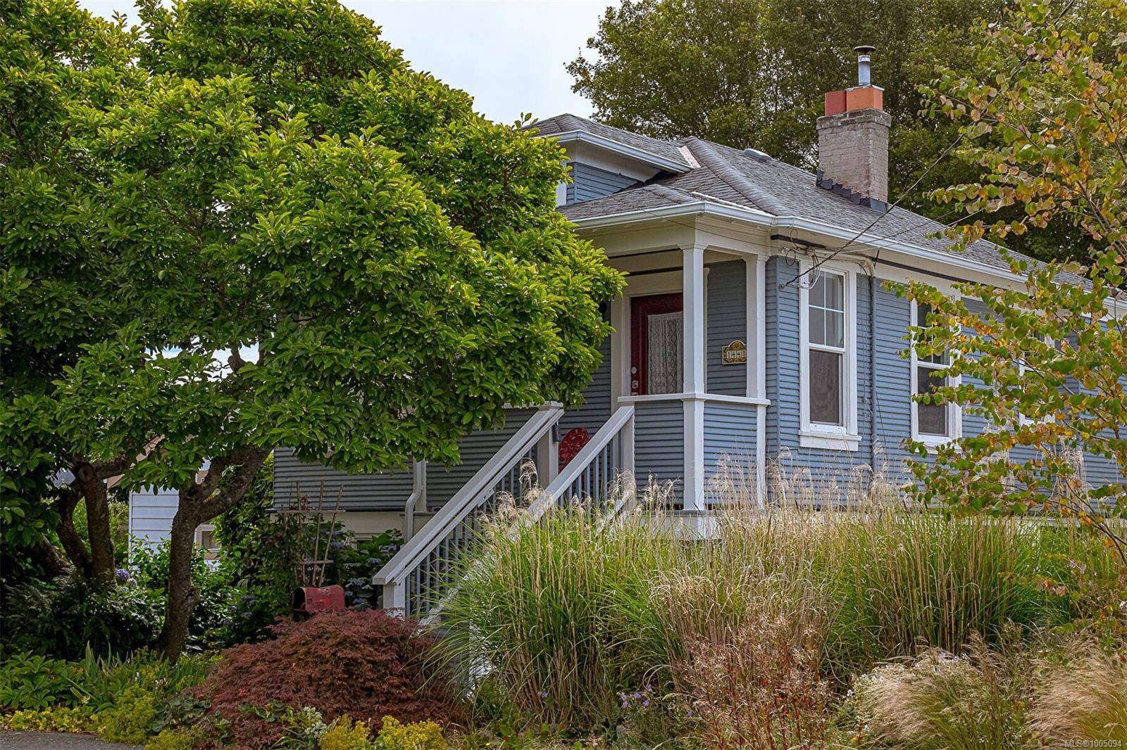 Victoria, BC V8T 2J4,1441 Edgeware Rd
