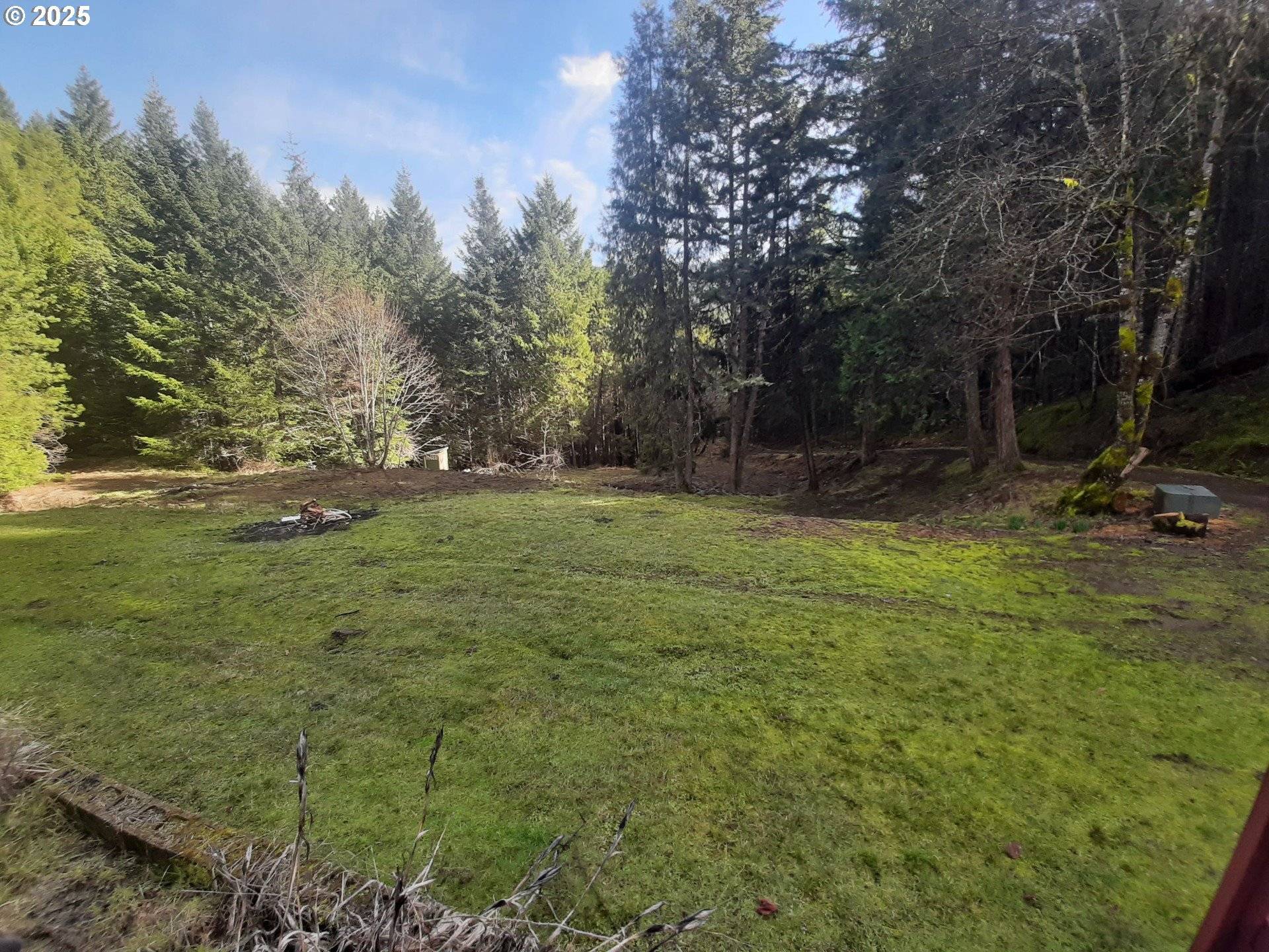 252 MAY CREEK RD, Days Creek, OR 97429