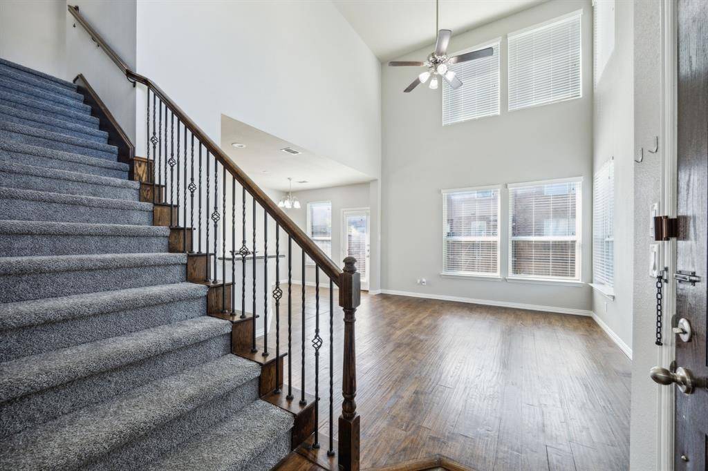 Lewisville, TX 75067,262 Barrington Lane
