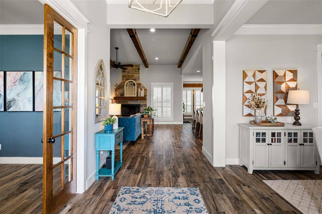 Granbury, TX 76049,321 Kenyon Court