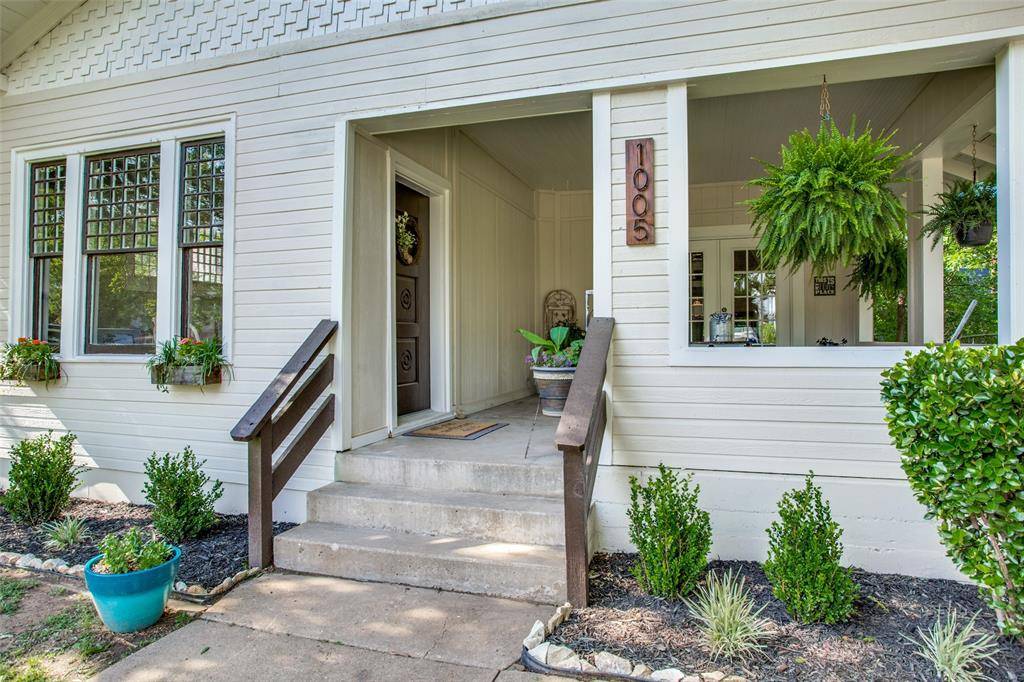 Denison, TX 75020,1005 W Walker Street