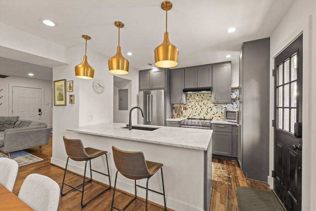 6496 Bordeaux Avenue, Dallas, TX 75209