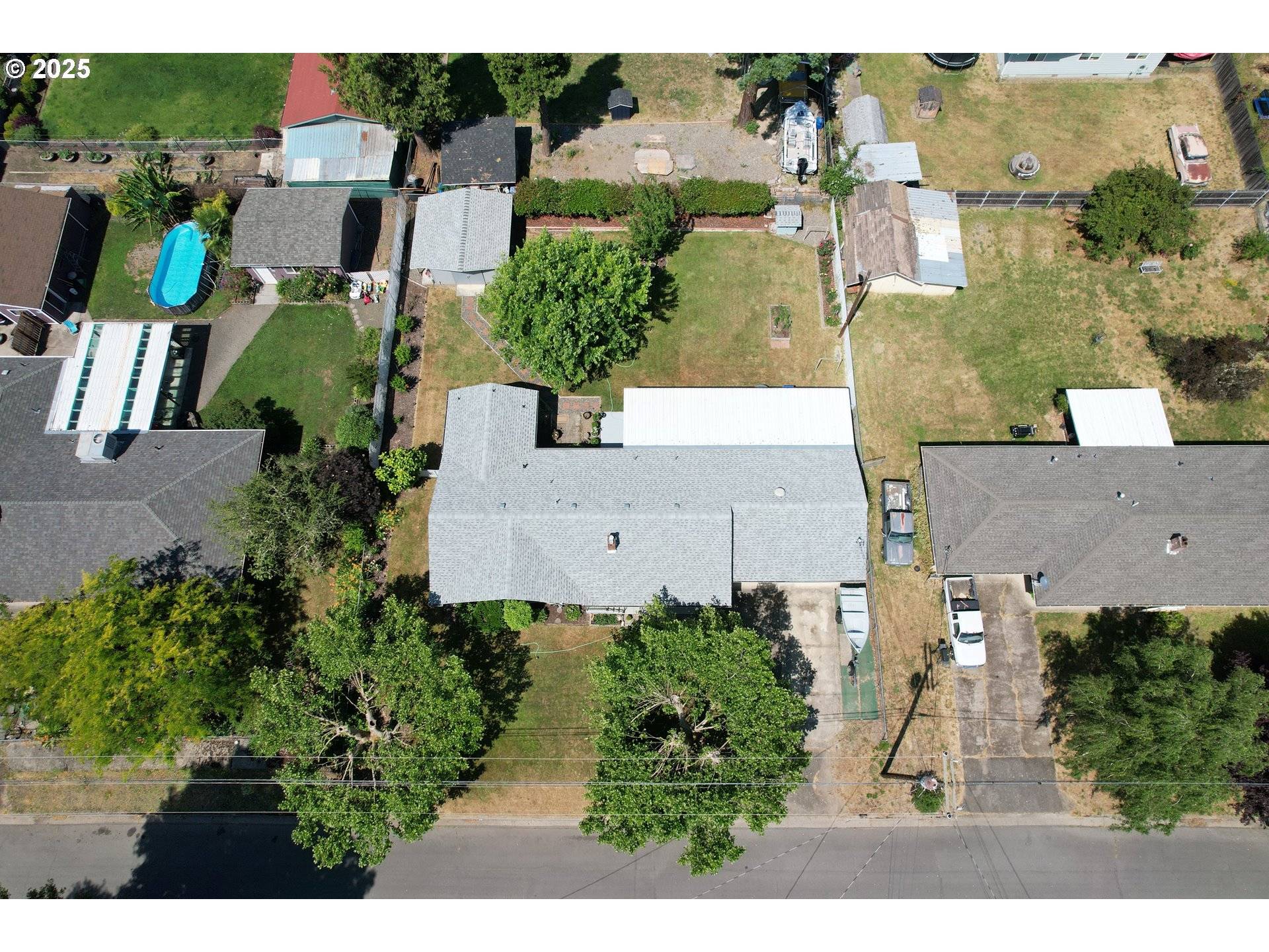 Myrtle Creek, OR 97457,131 MOUNTAIN VIEW AVE