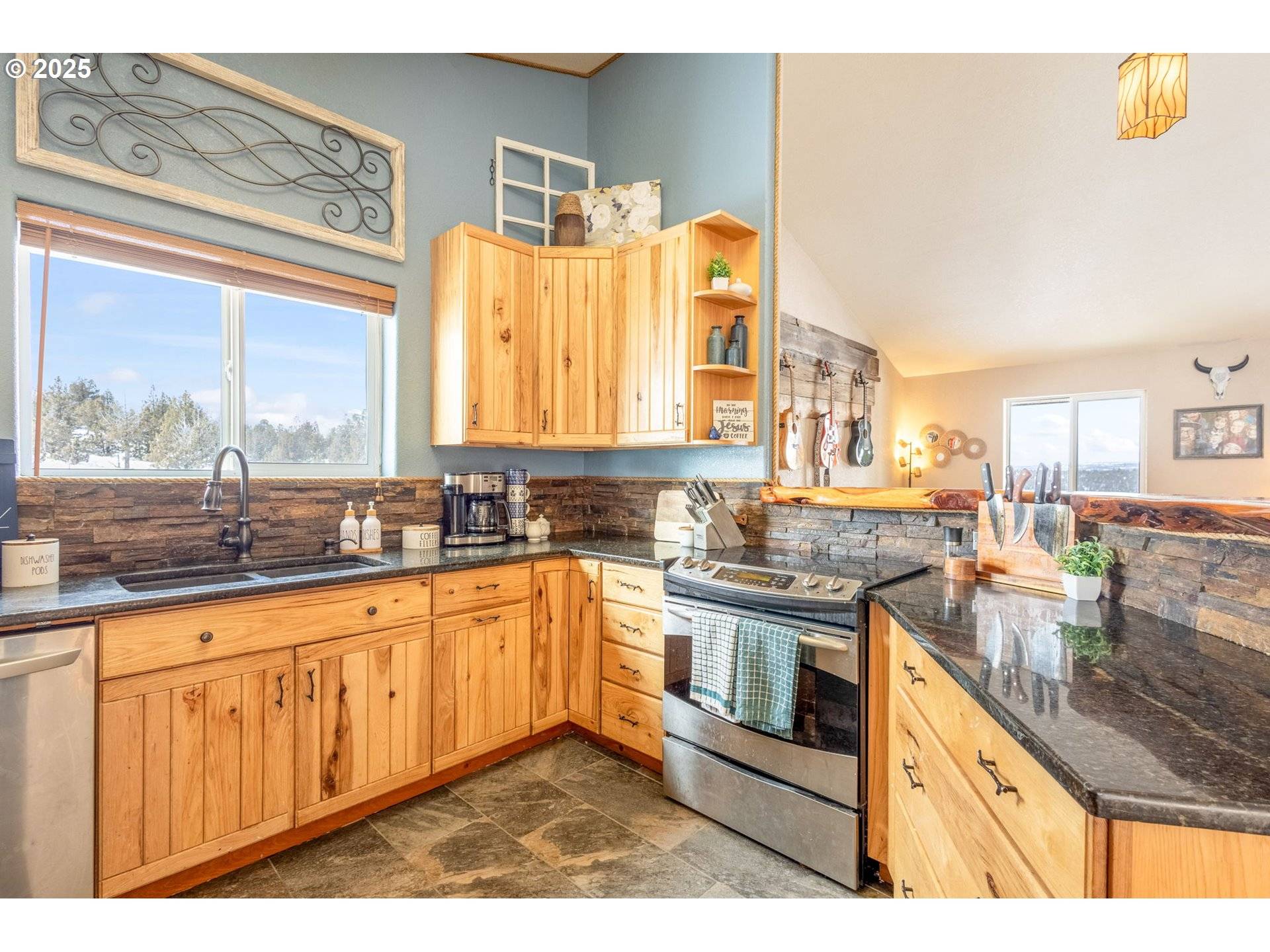 Prineville, OR 97754,8027 SE WALTHER LOOP