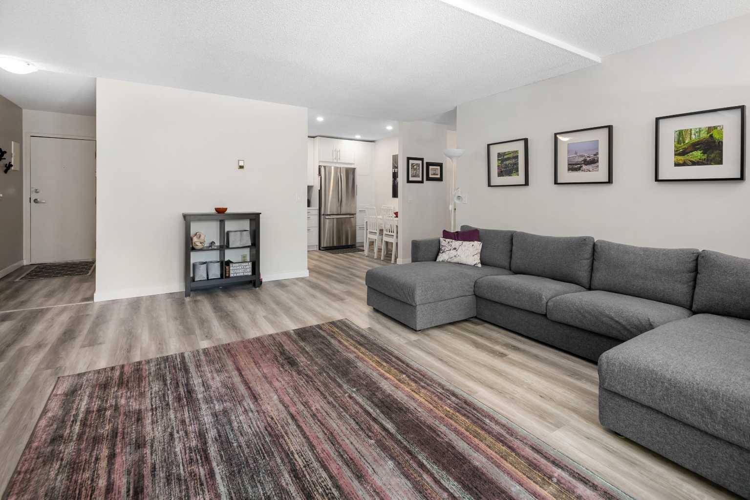 Calgary, AB T3A 2C9,4001C 49 ST Northwest #3201
