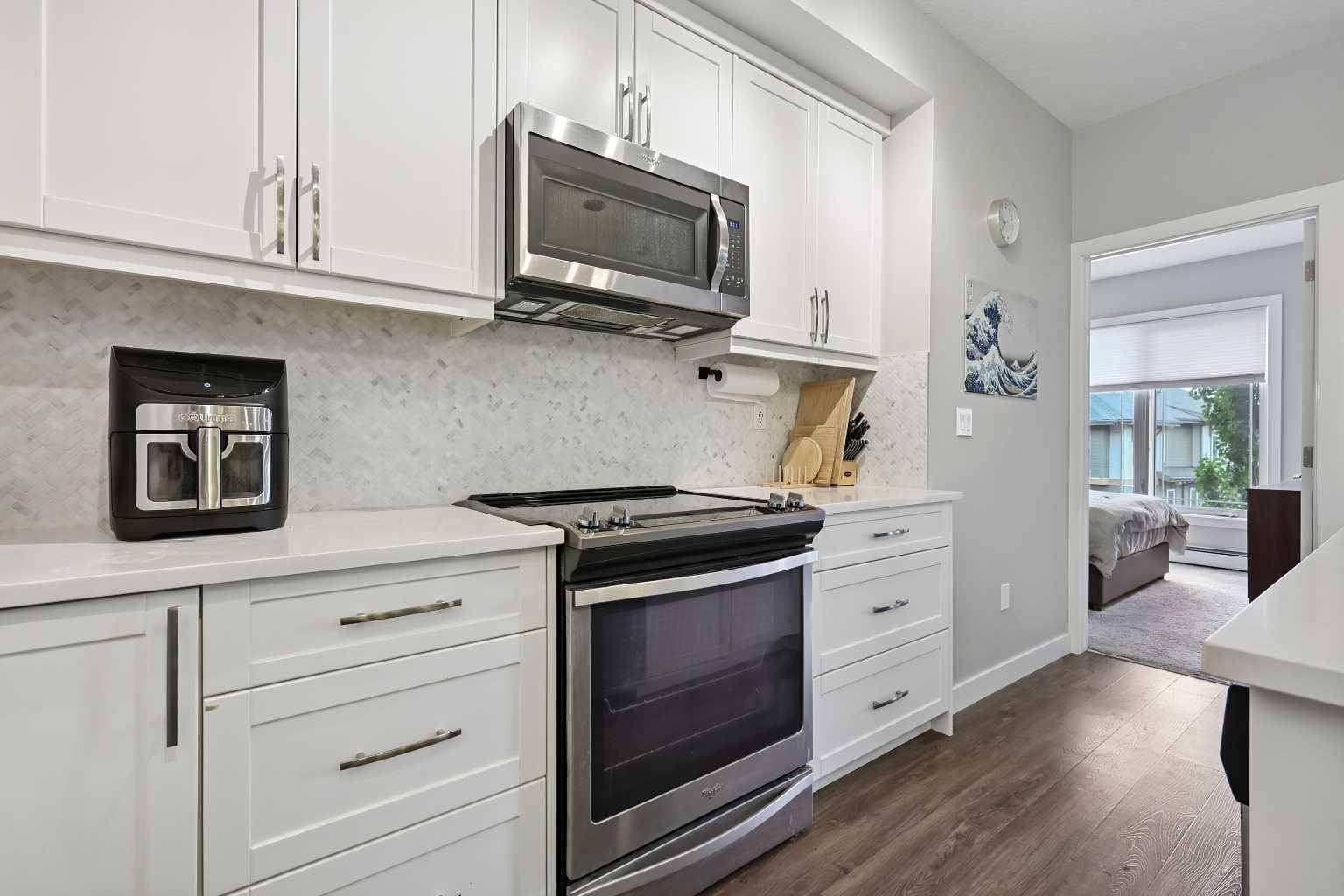 Calgary, AB T3M 2X3,300 Auburn Meadows MNR Southeast #211