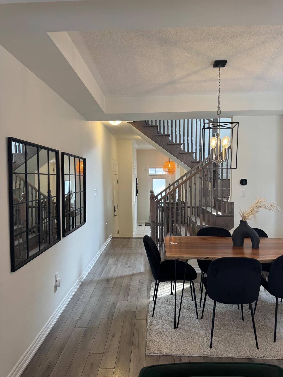 37 Broden CRES, Whitby, ON L1P 0M1