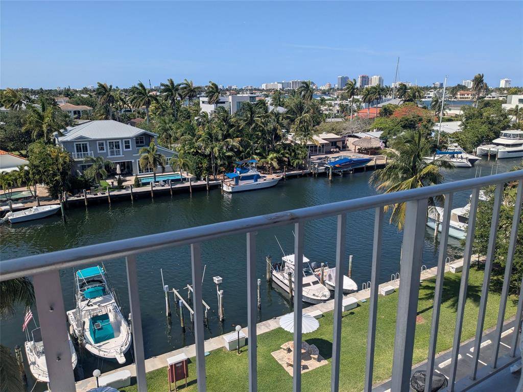 Fort Lauderdale, FL 33316,1731 SE 15 ST #612
