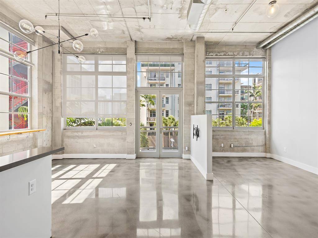 434 NW 1 Avenue #305, Fort Lauderdale, FL 33301
