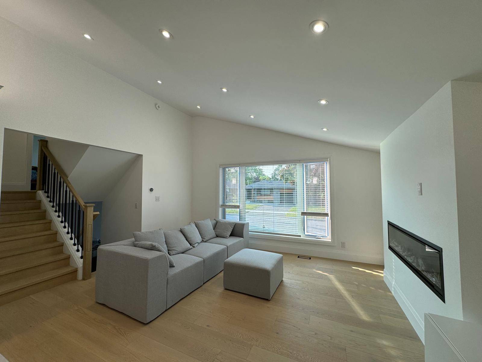 Toronto W08, ON M9B 2X4,52 Sedgebrook CRES