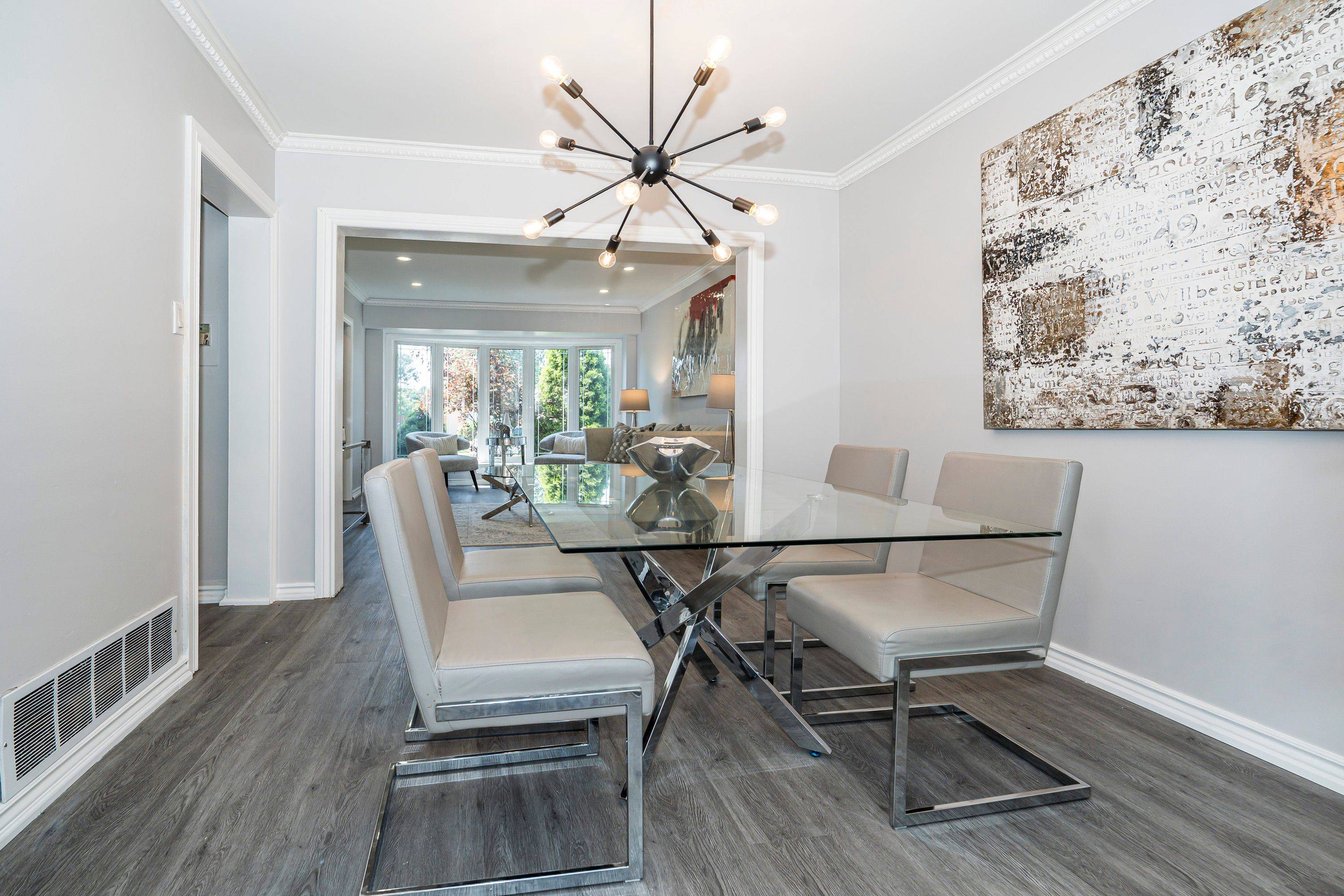 Brampton, ON L6T 1H7,128 Avondale BLVD