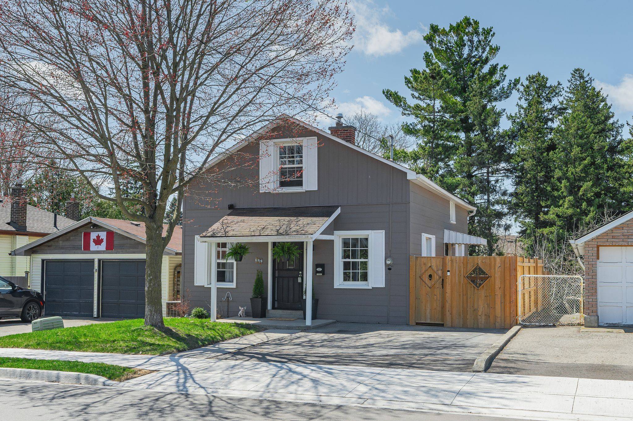 80 Elgin ST N, Cambridge, ON N1R 5H3