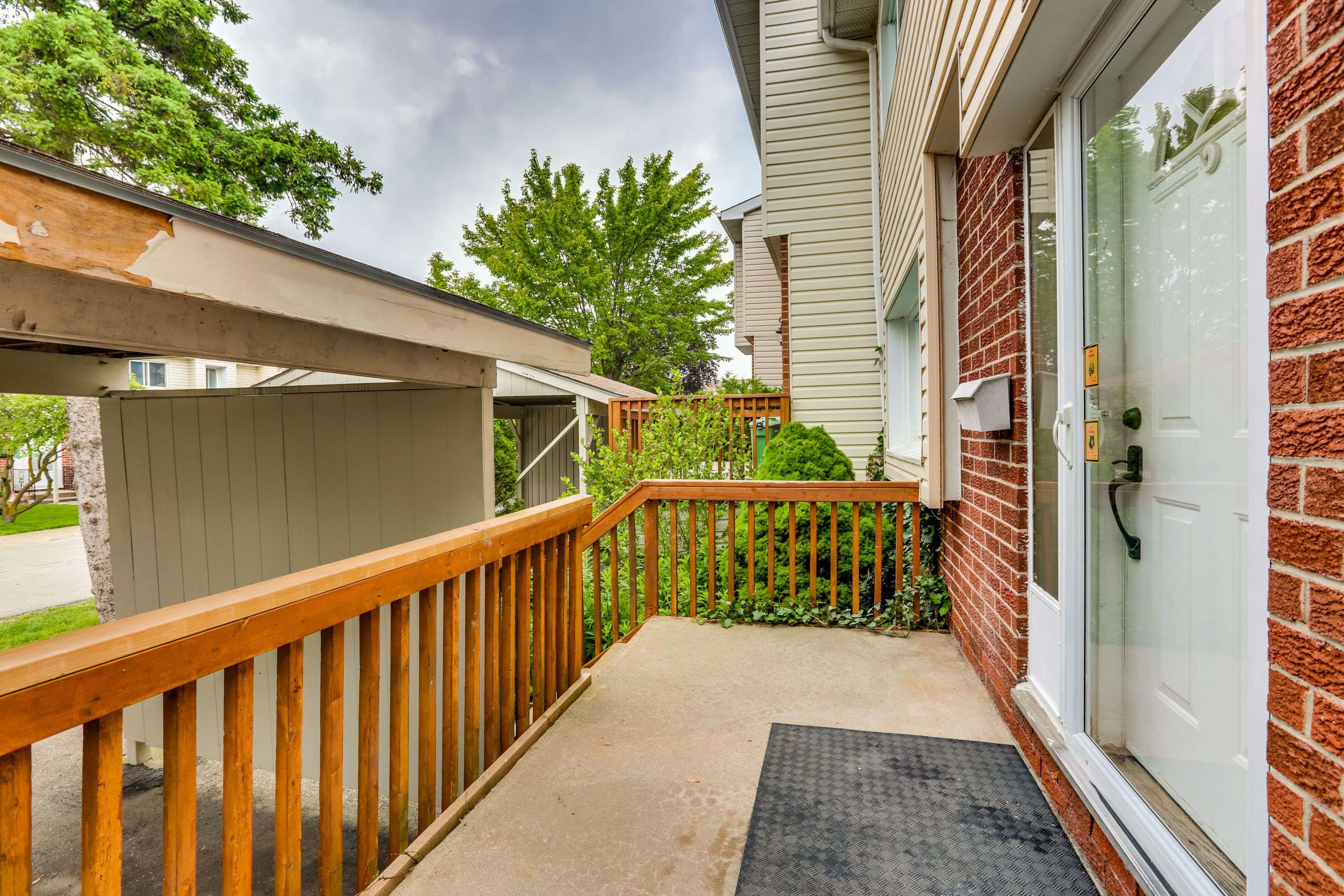 London South, ON N6C 4Z9,710 Wilkins ST