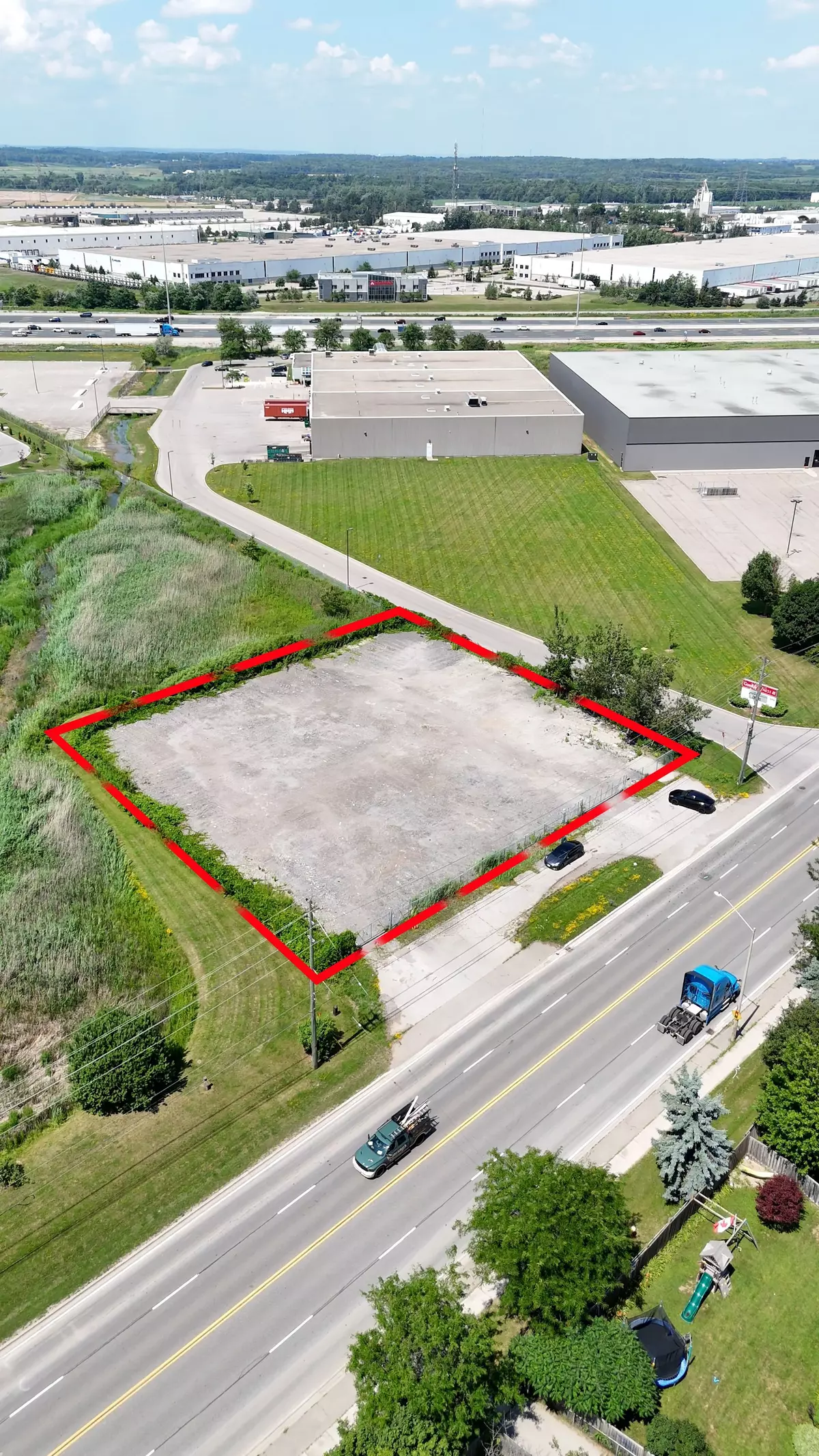 Milton, ON L9T 5H3,835 Steeles AVE E