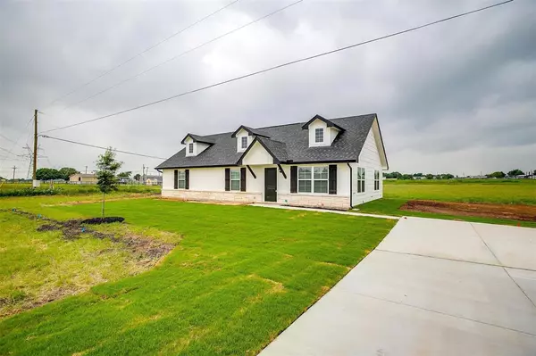 5617 High Plains Trail, Joshua, TX 76058
