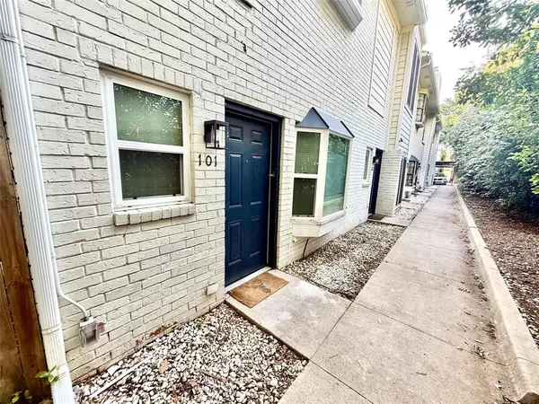 Dallas, TX 75219,2807 Throckmorton Street #101