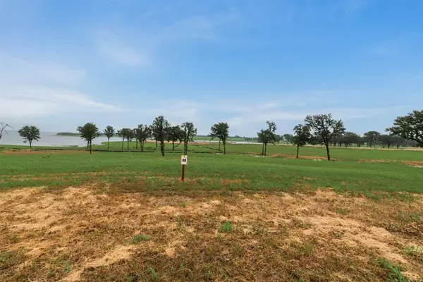 Windom, TX 75492,380 Harborside Terrace