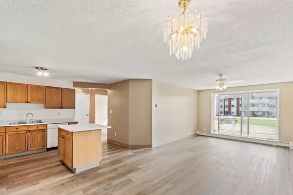 Grande Prairie, AB T8V6Z7,9700 92 AVE #104