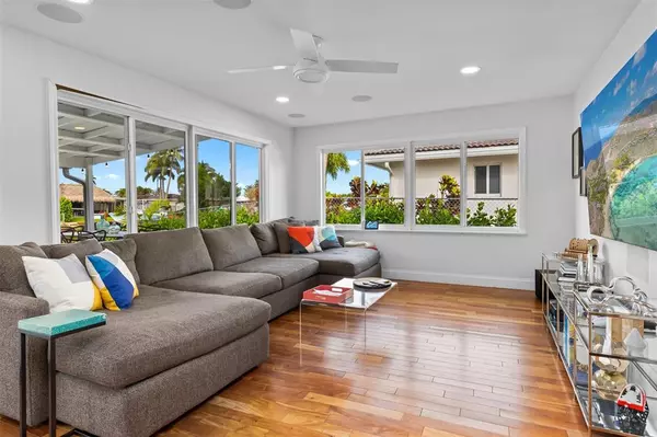 Pompano Beach, FL 33060,241 SE 4th St